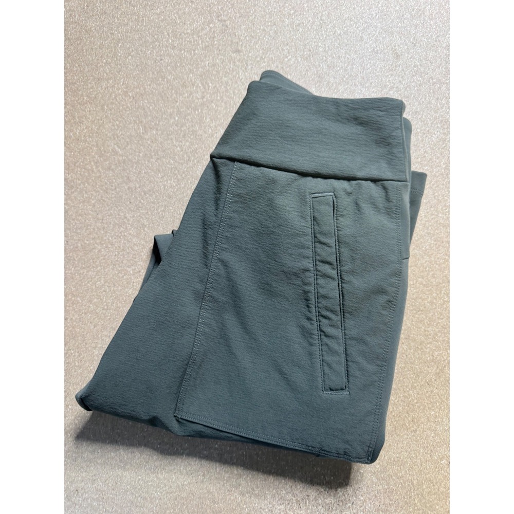 Athleta Headlands Hybrid Cargo Pants Olive Green Hiking‎ Commute Size 4